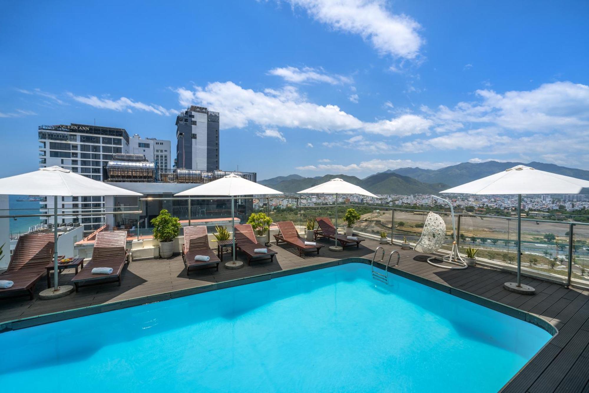 Sochi Hotel Нячанг Екстер'єр фото